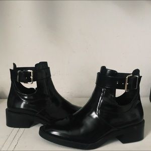 Zara ankle booties